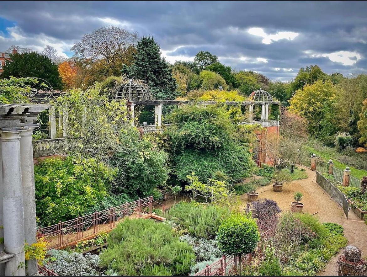 Hampstead Opulence Apartment - Luxurious Split Level Property Londres Extérieur photo