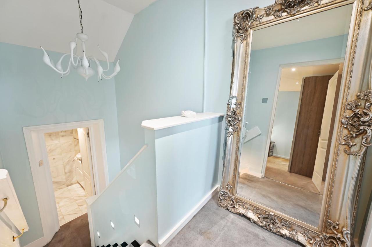 Hampstead Opulence Apartment - Luxurious Split Level Property Londres Extérieur photo